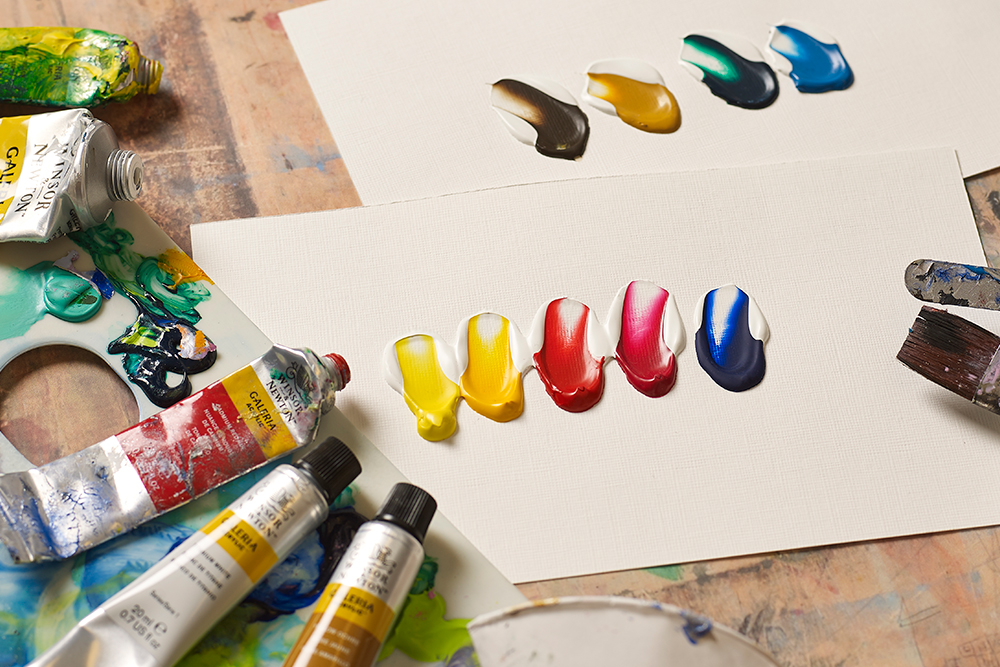 A Beginners' Guide to Painting with Acrylics: Tips to Get Started